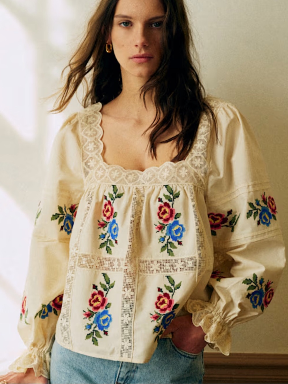 Sézane White Cotton Peasant Top with Multicolor Floral Embroidery